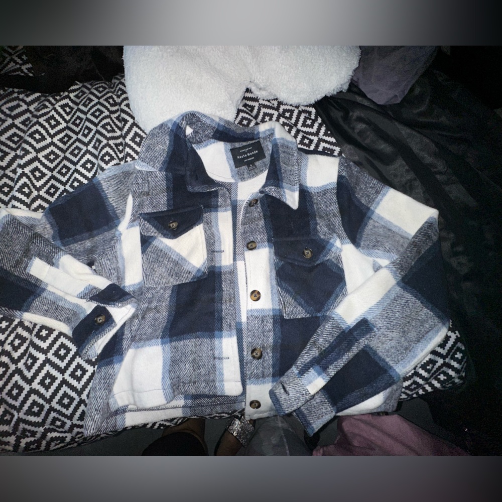 Blue flannel - Picture 2 of 3
